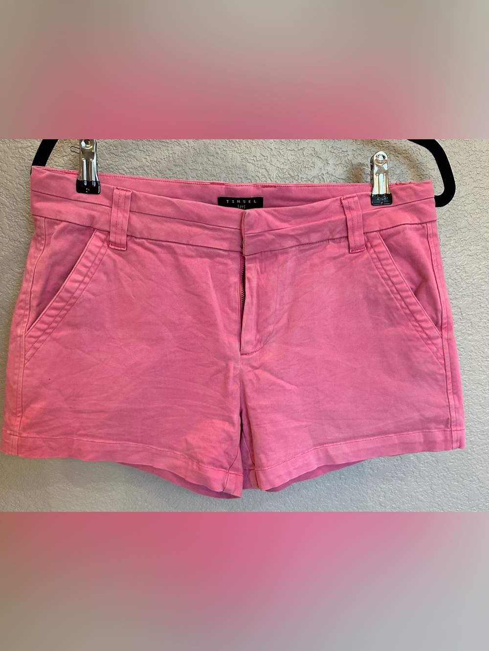 Tinsel Women's Pink Chino Shorts Size 27 Mid-Rise Casual Summer, Vacation